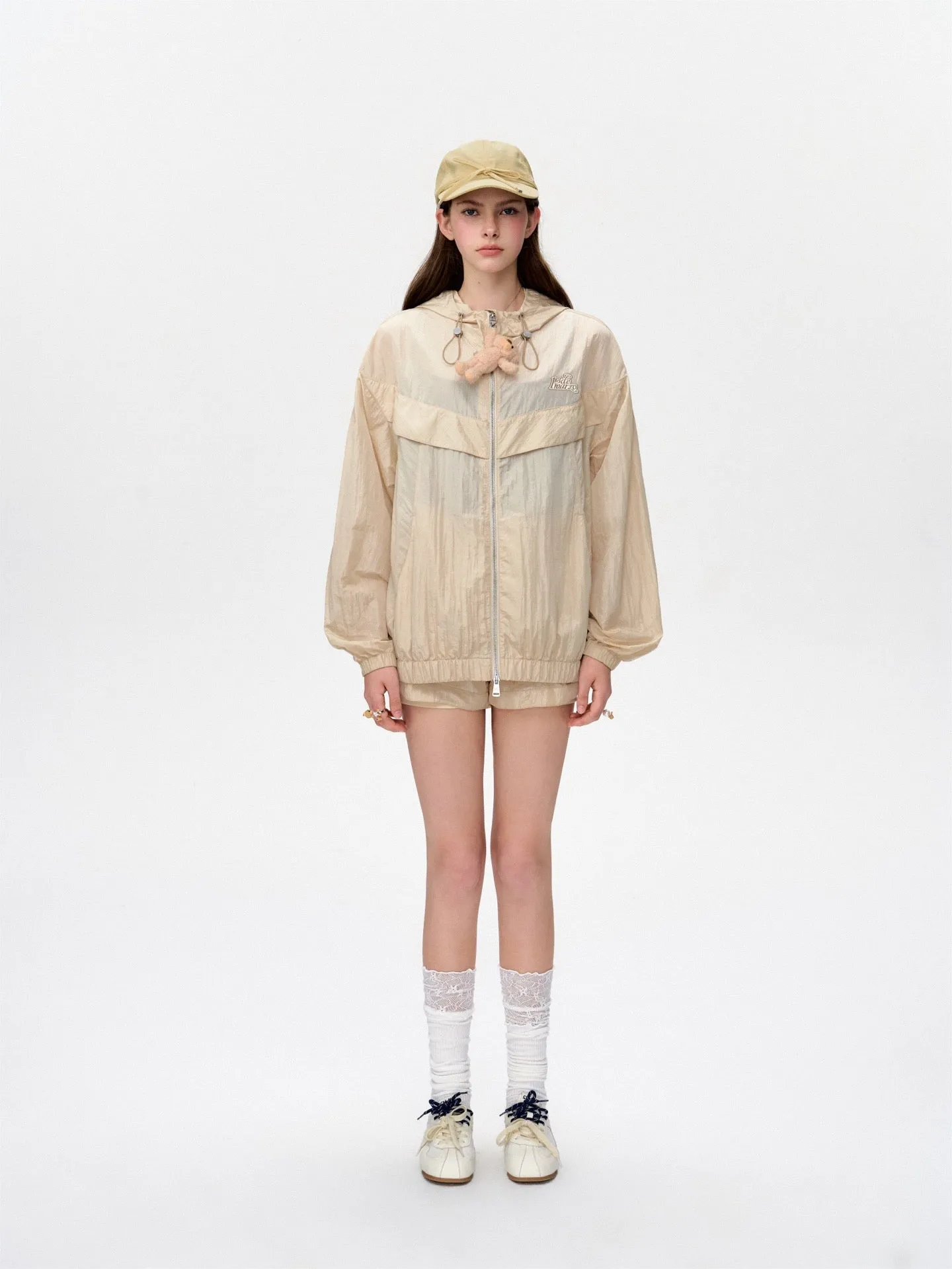 13DE MARZO Bear Thin Trainer Coat Almond