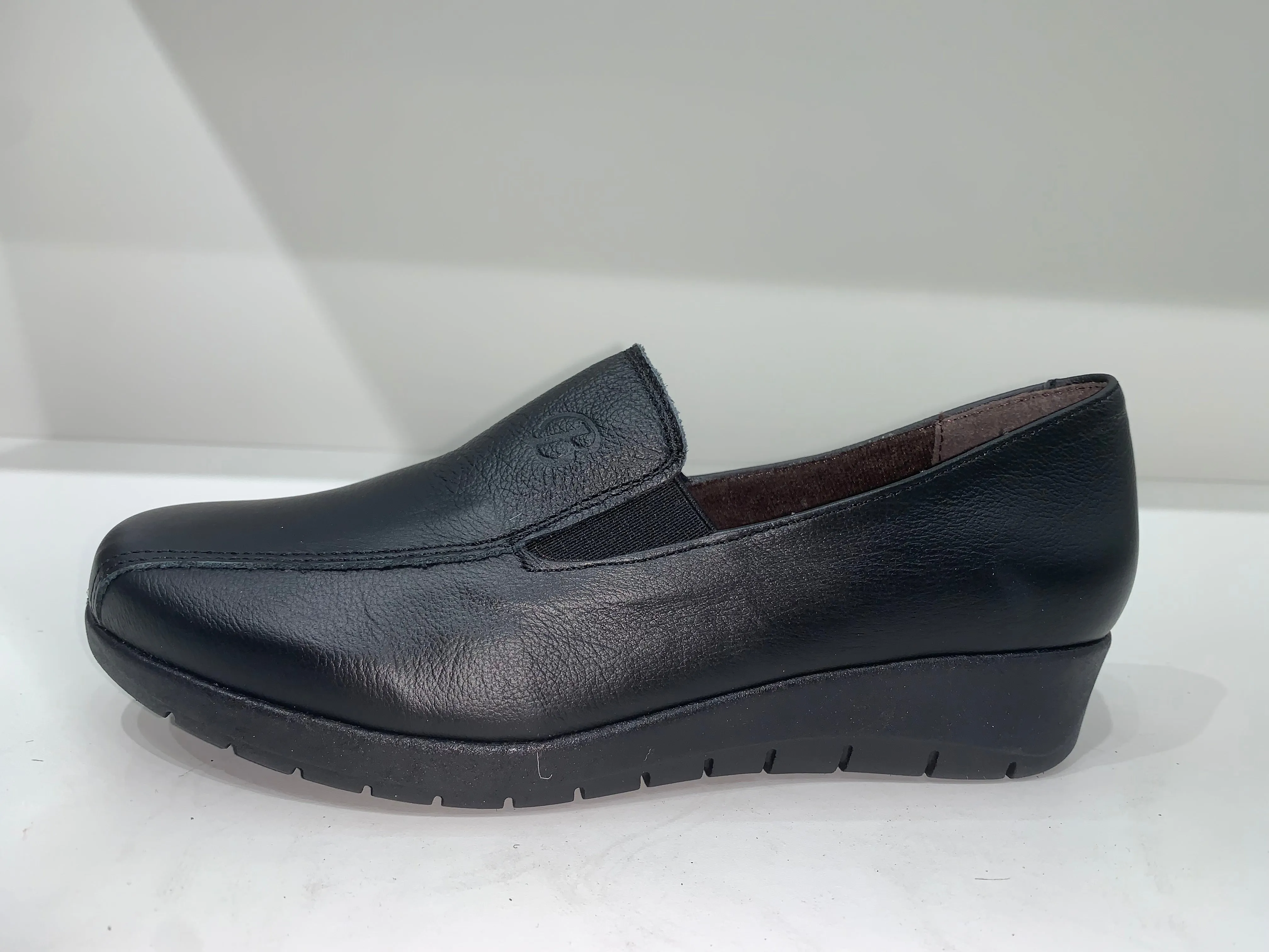 EASY LEATHER SLIPON