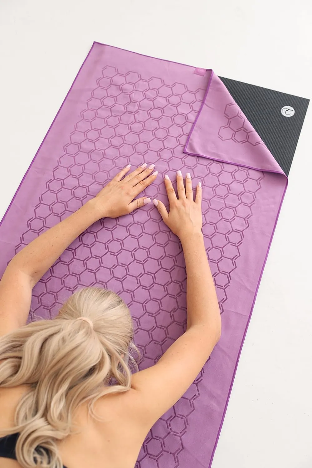 Eunzel Yoga Towel for Hot Yoga,Non-Slip Double Sided Silicone Grip Towel Absorbent Microfiber Towel for Hot Yoga, Vinyasa and Power 26.5"x72", Purple