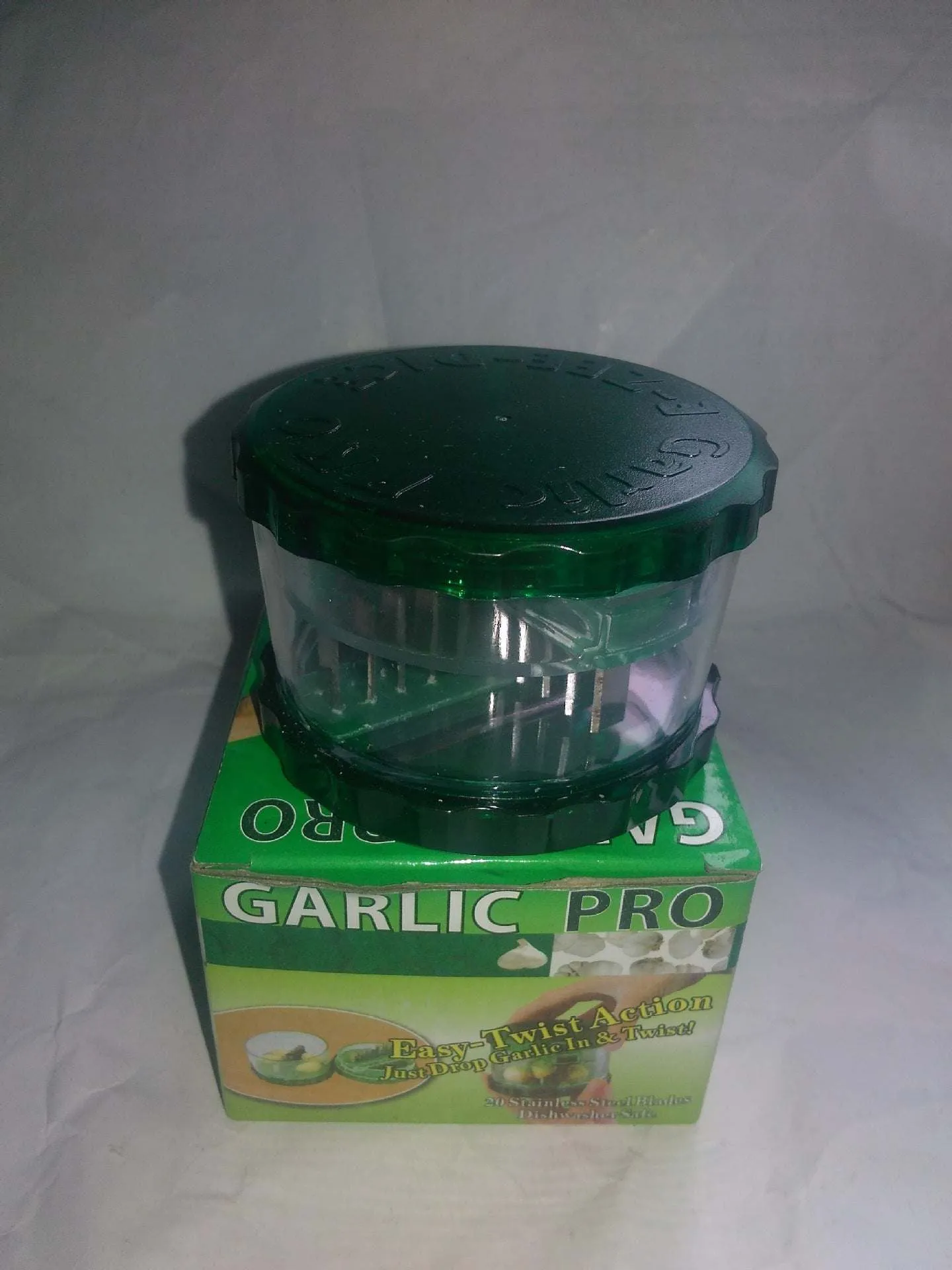 Garlic Peeler Tool – Easy Clove Skin Removal Non-Slip Tool