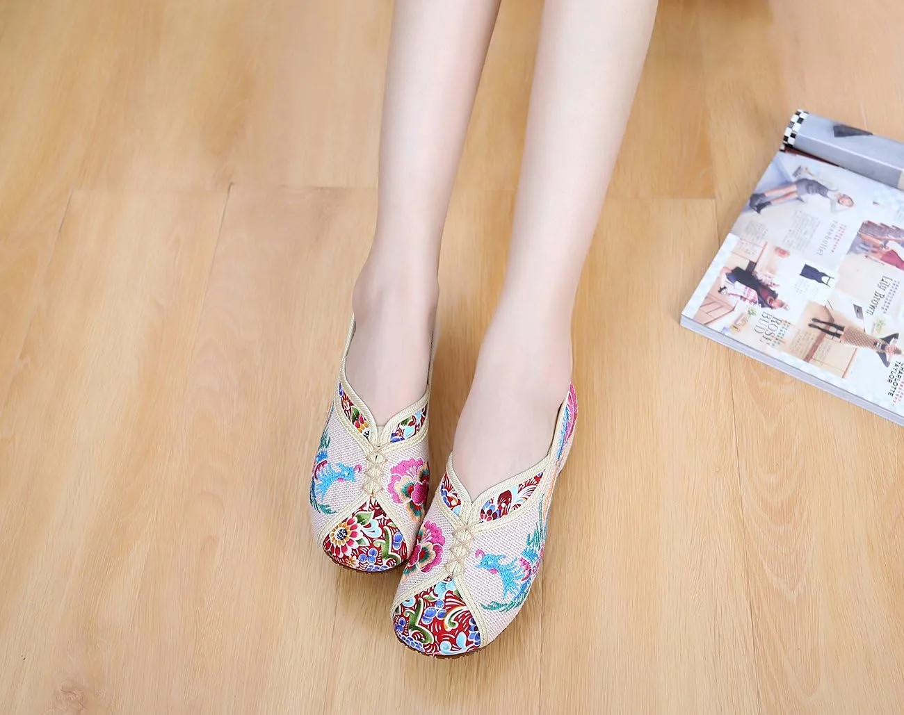 Lazutom Women Lady Vintage Chinese Style Embroidery Slip-On Cheongsam Walking Shoes