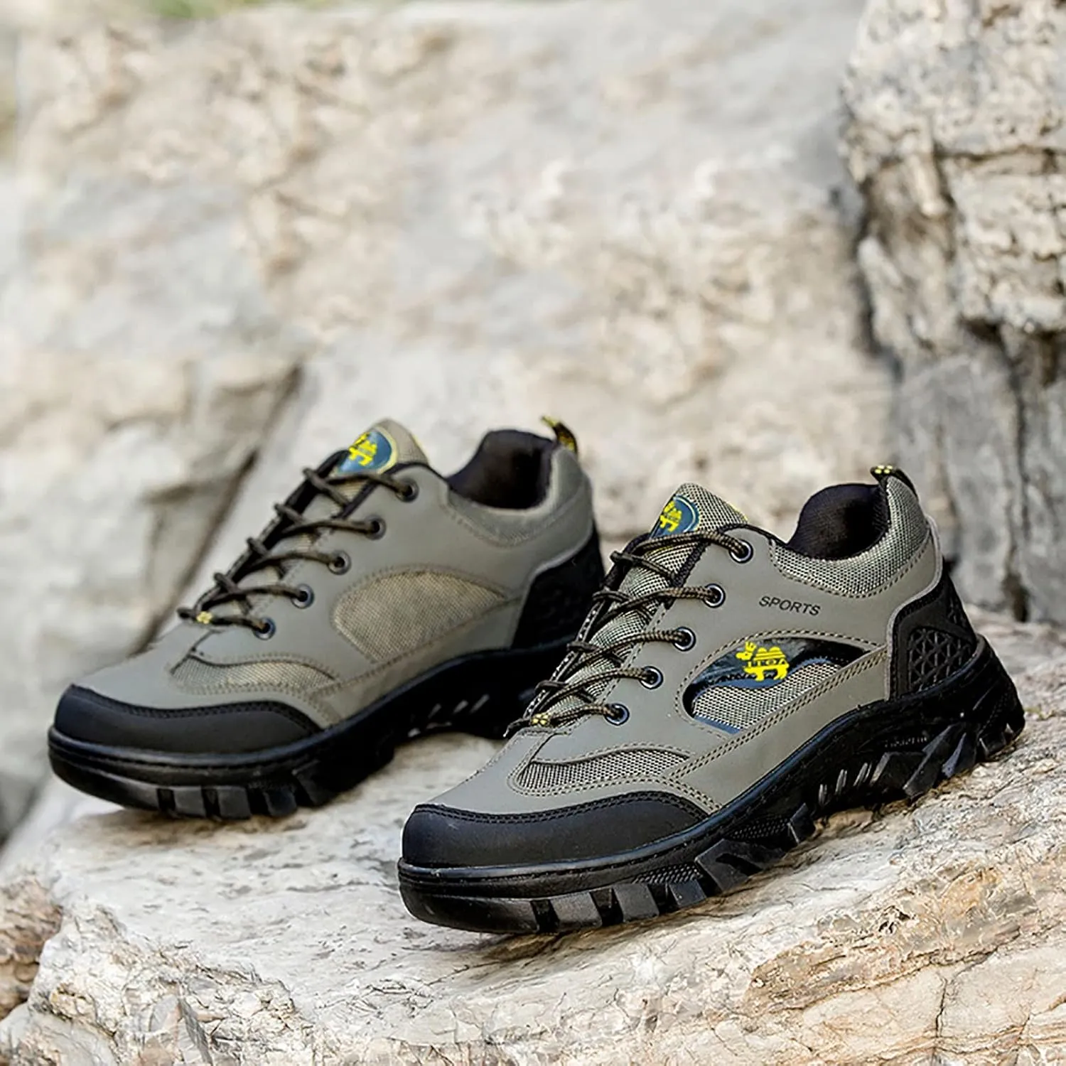 Men’s Hiking Shoes Outdoor Walking Shoes Breathable Trekking Trails Shoes Low Top Sneakers Lightweight Walking Shoes