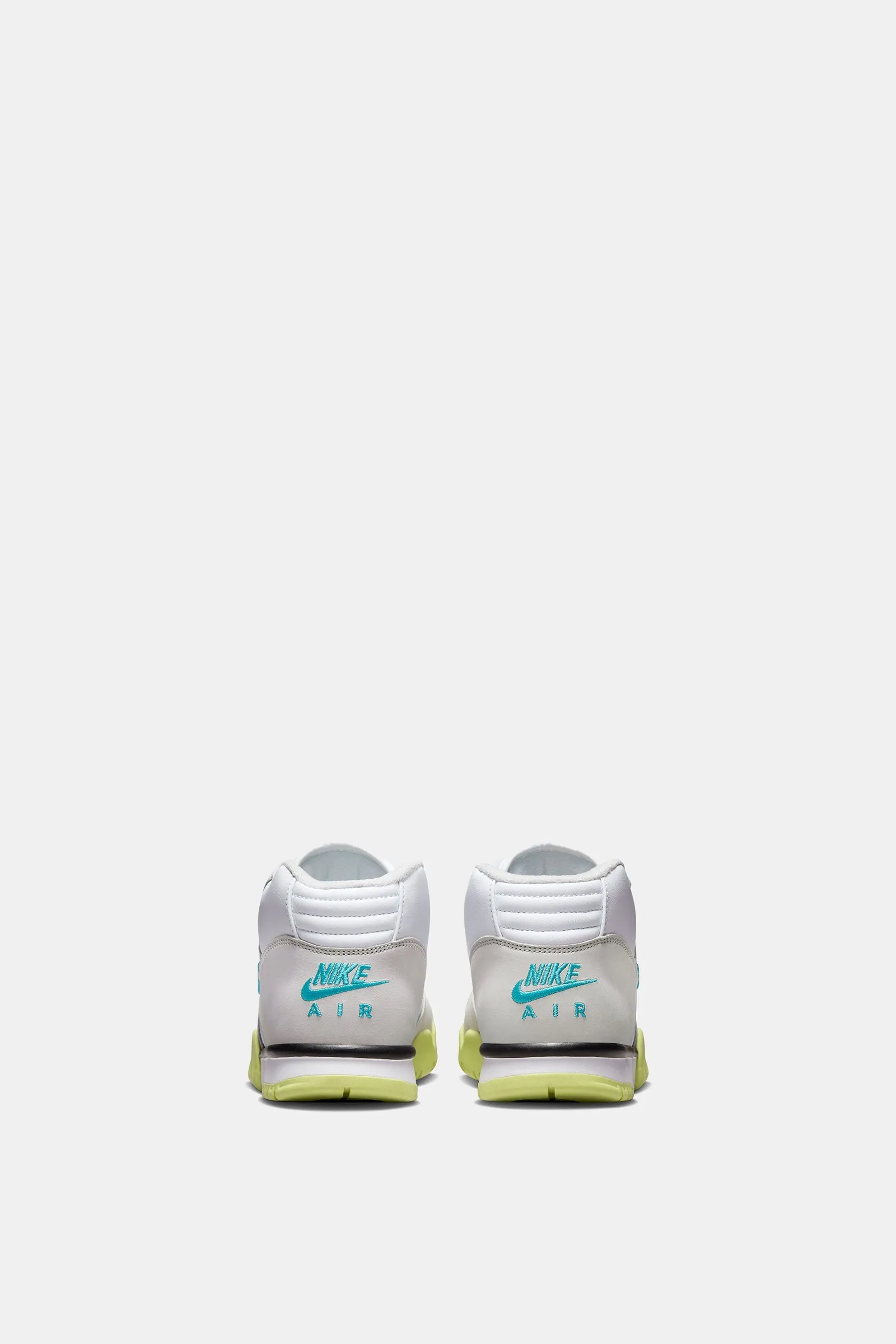 NIKE AIR TRAINER 1