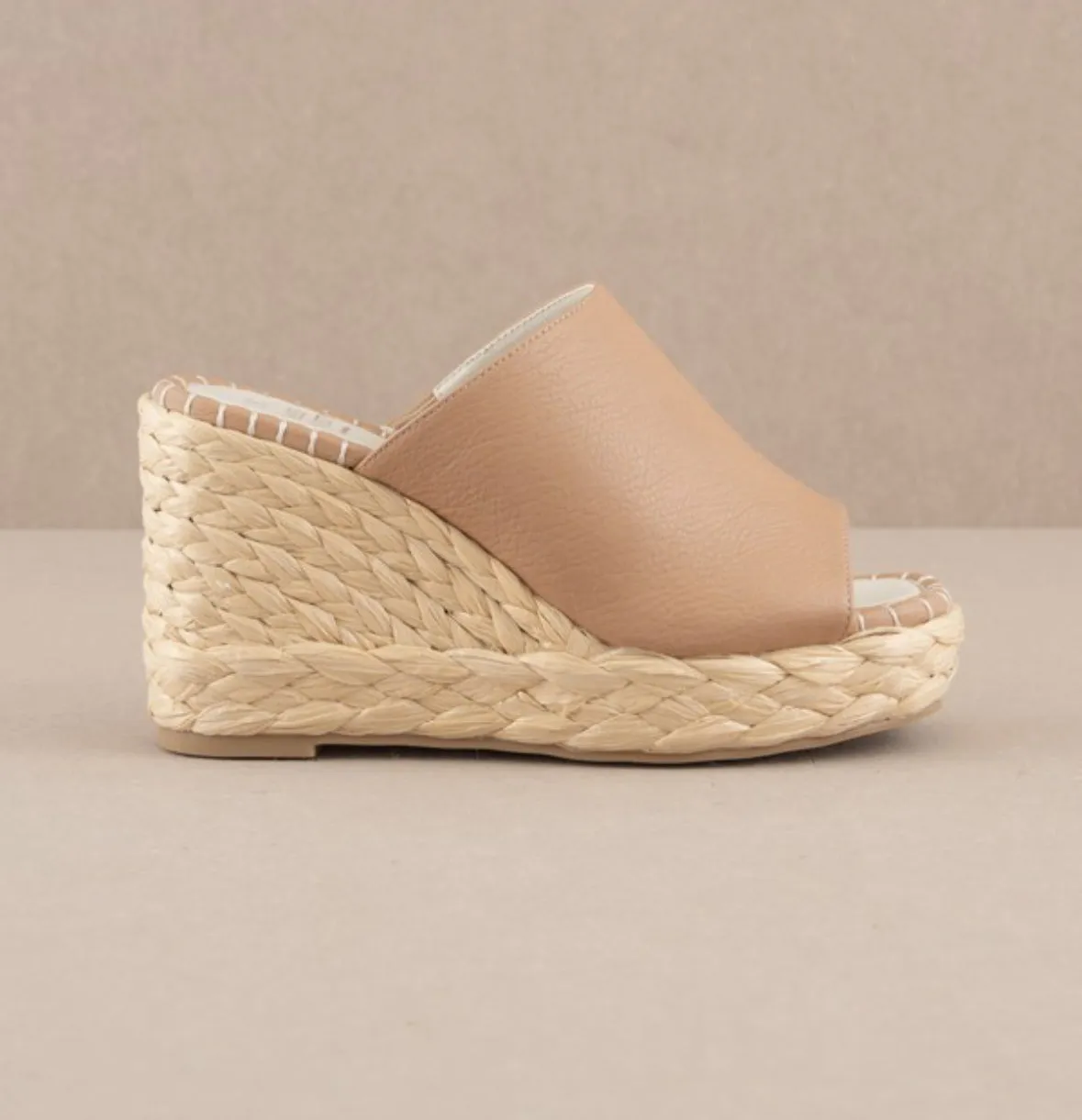 Raina Wedge