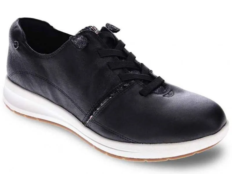 Revere Crete - Women's Slip On Shoe