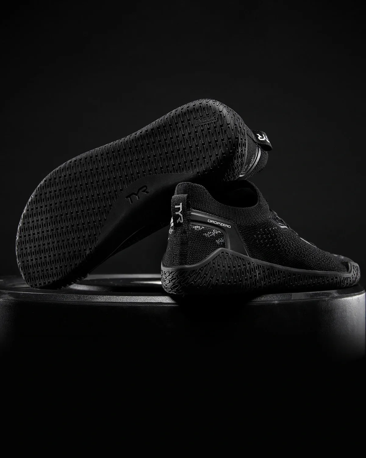 TYR DropZero Barefoot Trainer - Laced Black (001)